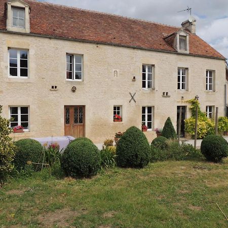 Bed and Breakfast La Ferme Du Bourg Eraines Zewnętrze zdjęcie