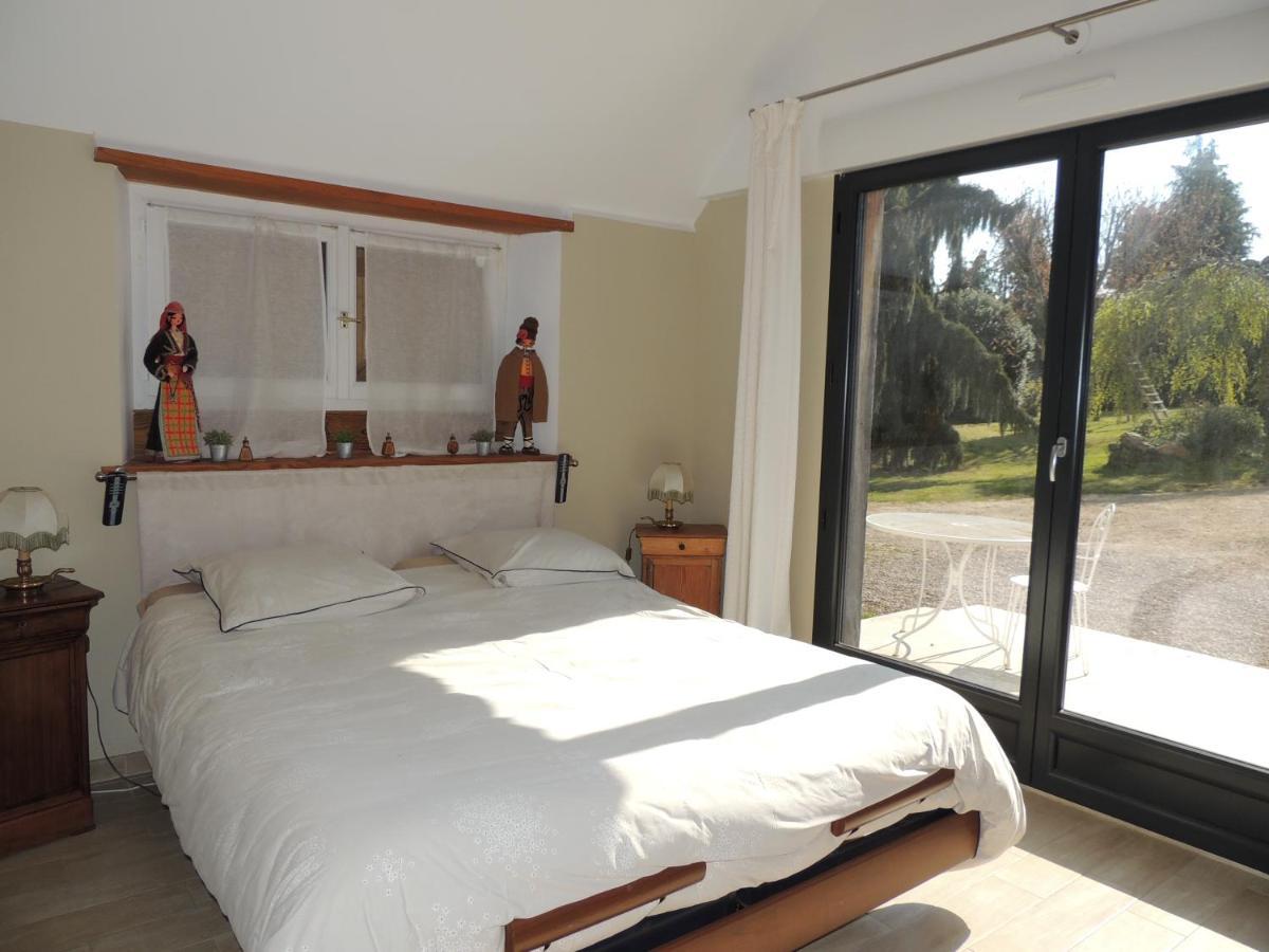 Bed and Breakfast La Ferme Du Bourg Eraines Zewnętrze zdjęcie
