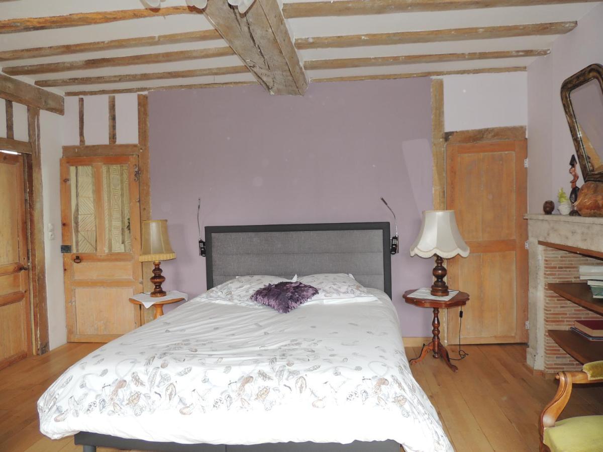 Bed and Breakfast La Ferme Du Bourg Eraines Zewnętrze zdjęcie
